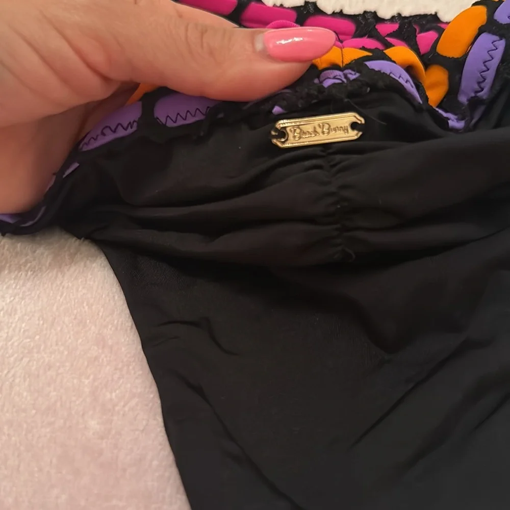 π BEACH BUNNY BIKINI BOTTOM. NEON & BLACK - Picture 5 of 6